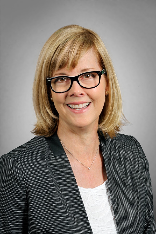 tia-russell-headshot-web <strong>Tia Russell</strong><br />Lease Administrator<br /><a href="mailto:tia.russell@retailplanningcorp.com">tia.russell@retailplanningcorp.com</a>